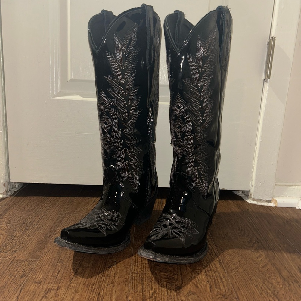 Lane Boots - Black Patent Women's Cowboy Boots